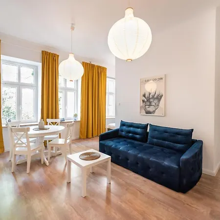 New Praga Enchanting By Bookinghost * Varsóvia